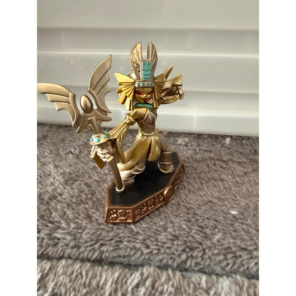 Skylanders Imaginators Golden Queen Sensei Earth Element Figure Toy Activision